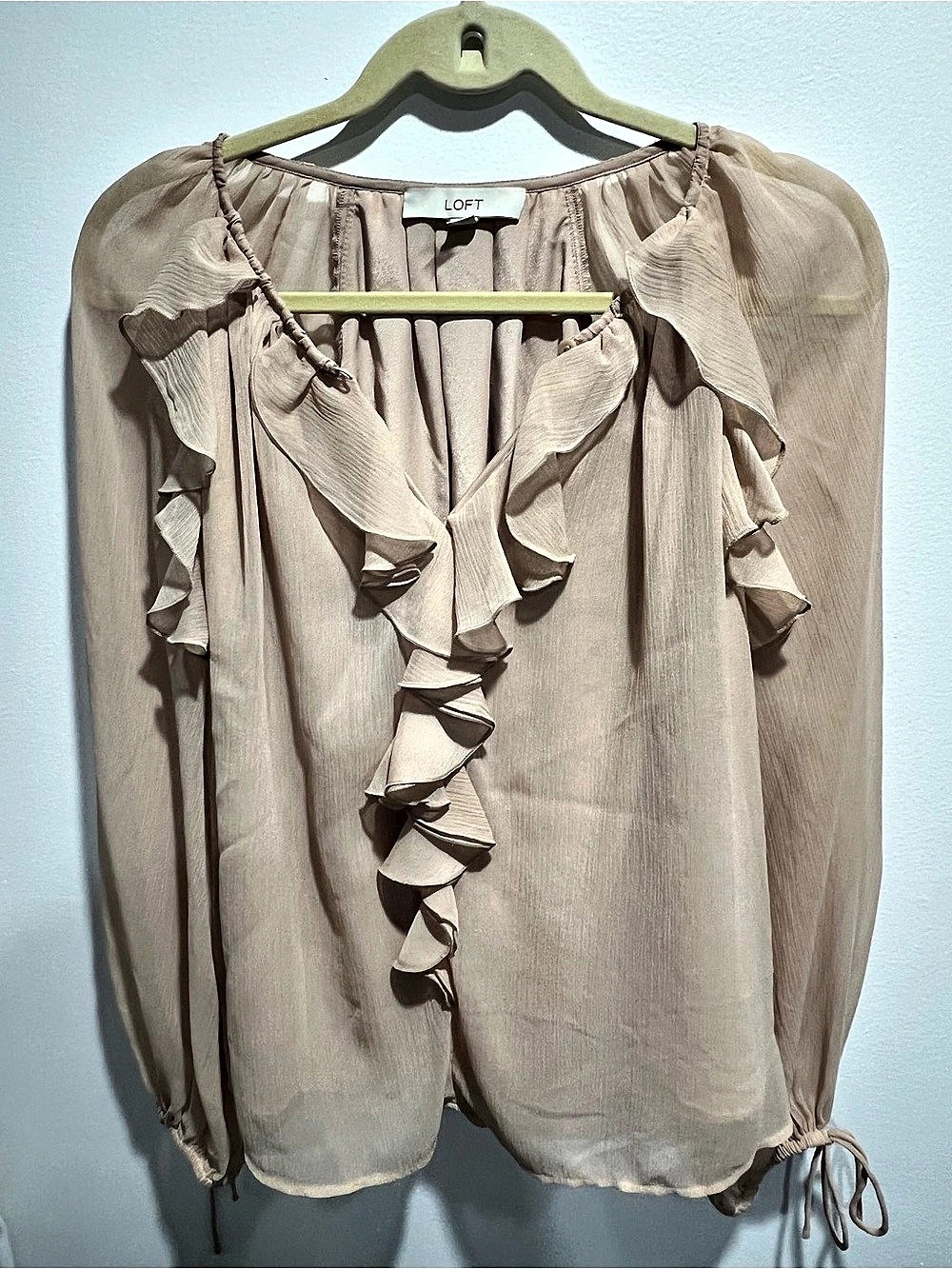 LOFT Ruffle Sleeve Blouse in Pink Size Medium